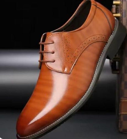 Men's Leather Brogue Lace-Up Shoe
