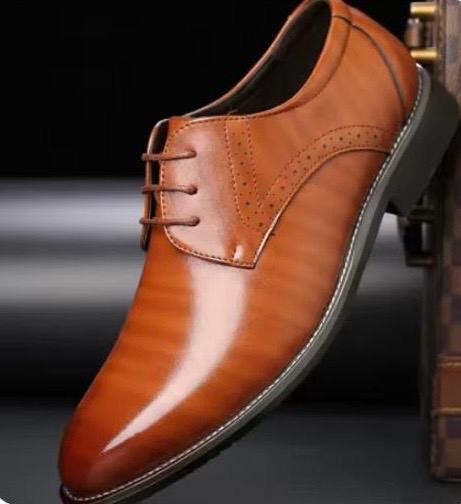 Men's Leather Brogue Lace-Up Shoe